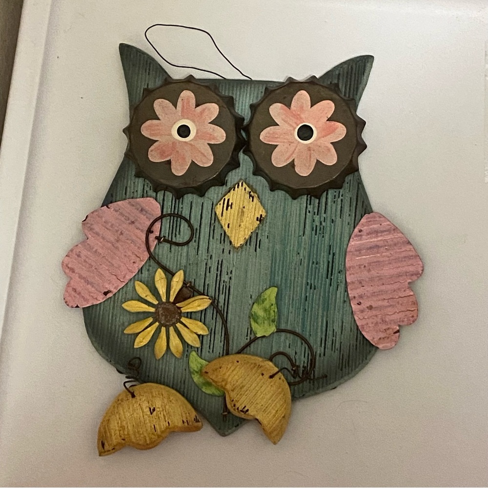Handmade Crafted Owl Wall Decor Wood Metal 10”H x 8”W Country Vintage Distressed